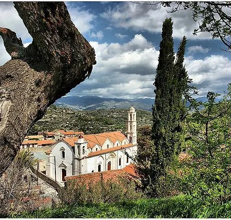 Traditional Stone House Villa *