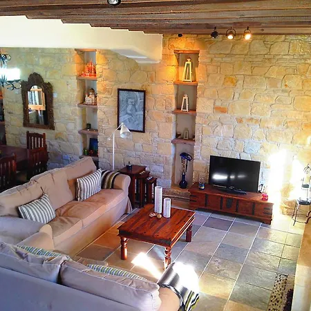 Traditional Stone House Villa *