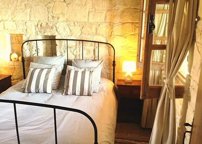 Traditional Stone House Vila